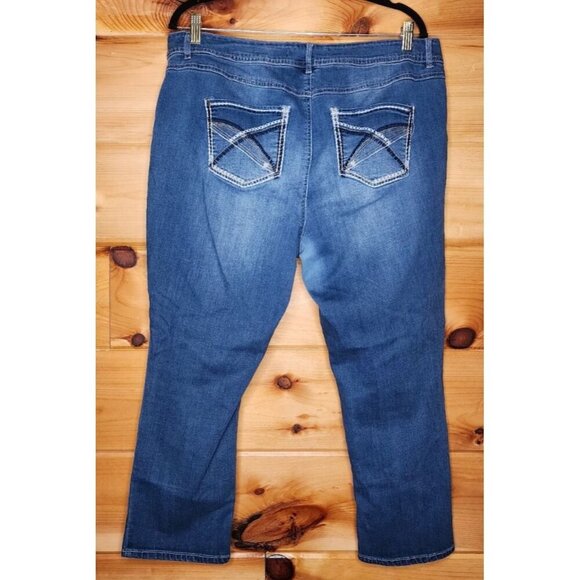 CATO Premium Jeans Women Classic Size 16 Mid Rise Denim Embroidered Pockets - Picture 15 of 16